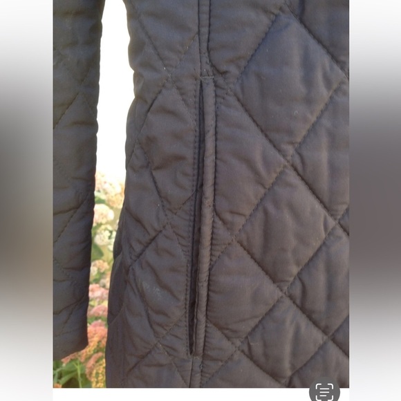 LANDS' END Soft Black Quilted Insulated light weight Jacket Barn Coat Size 18-20 - Picture 6 of 14